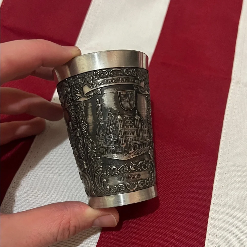 Silver-color Engraved German cup - Picture 3 of 5